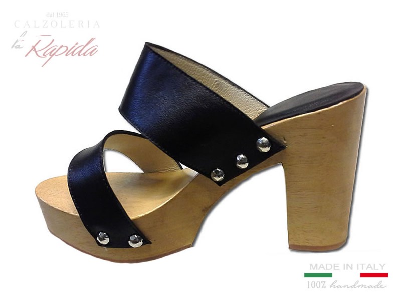 Zoccoli Donna Artigianali Online 2024 Neri Tacco in Legno Doppia Fascia