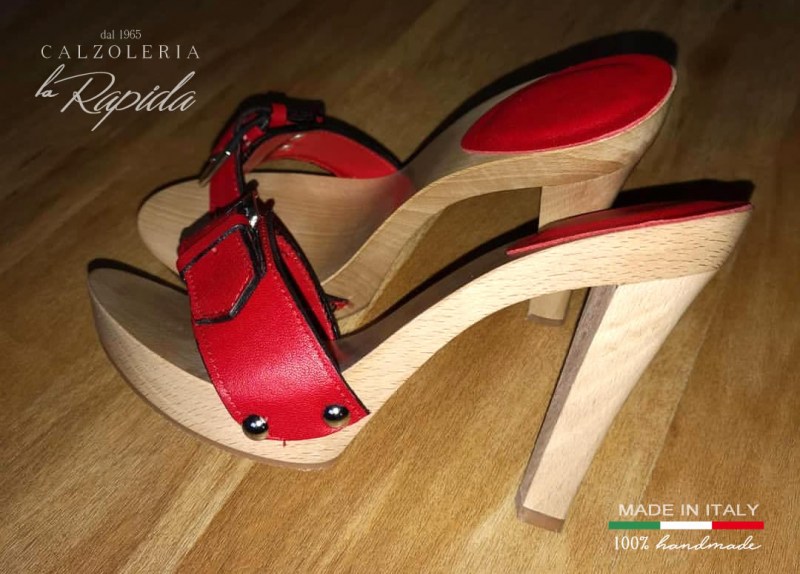 Zoccoli Alti in legno fascia color rosso | La Rapida